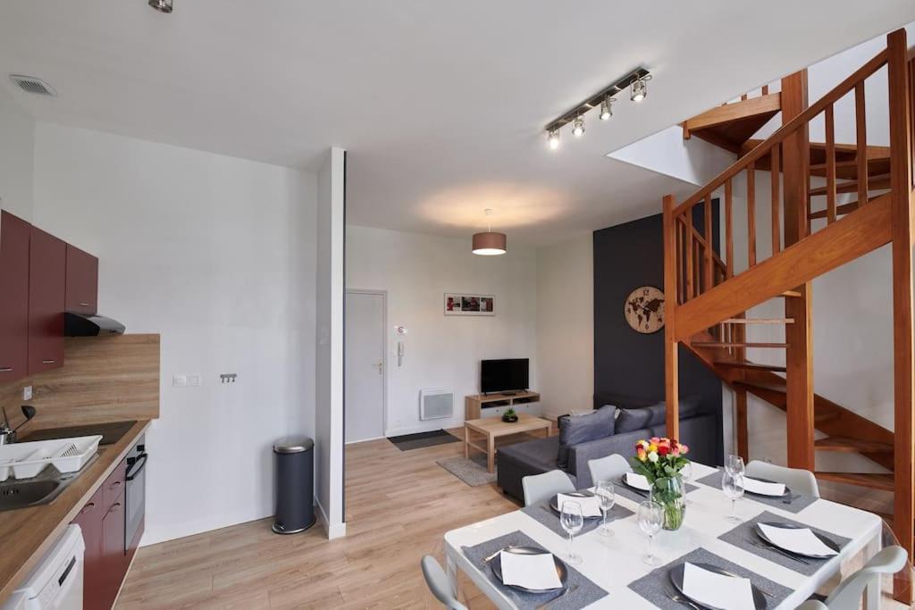 L'Eclat Travot Central Lumineux Vue Sublime Cholet Exteriör bild